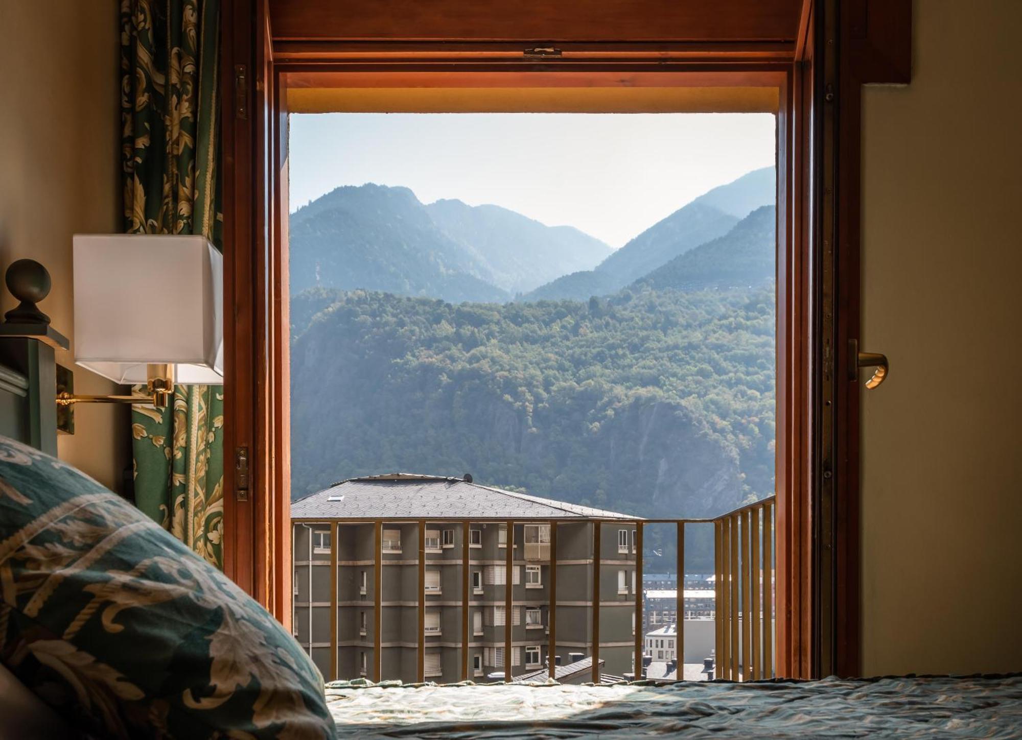Hotel Sant Jordi By Alegria Andorra la Vella Eksteriør bilde